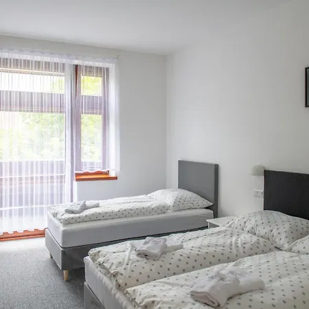 Radnice Hotel Dobrovice