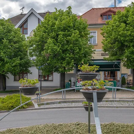 Hotel Radnice *